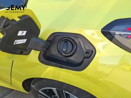 Photo 18 Peugeot 208  PureTech 100 S&S BVM6
