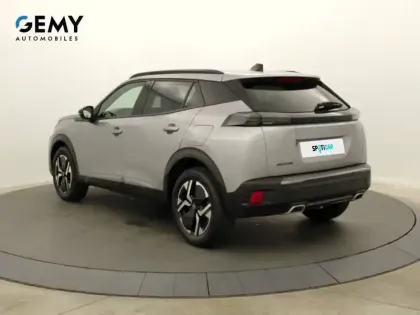 Photo 6 Peugeot 2008  PureTech 130 S&S EAT8