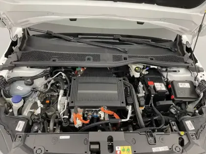 Photo 20 Peugeot 208  Electrique 50 kWh 136ch