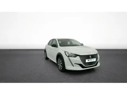 Photo 11 Peugeot 208  Electrique 50 kWh 136ch