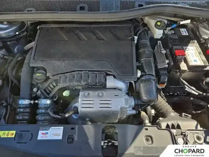 Photo 25 Peugeot 2008  PureTech 100 S&S BVM6