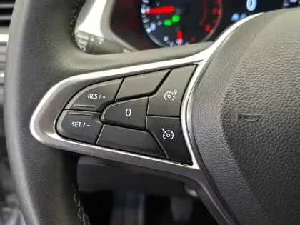 Photo 32 Renault Captur  TCe 100 GPL