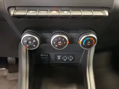 Photo 27 Renault Captur  TCe 100 GPL