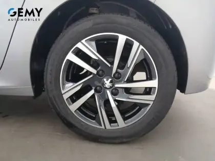 Photo 10 Peugeot 208  PureTech 75 S&S BVM5