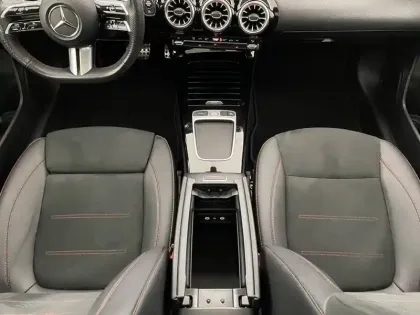 Photo 25 Mercedes Classe A  180