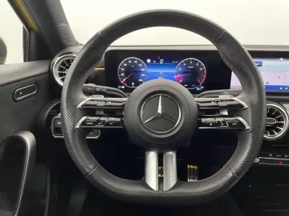 Photo 22 Mercedes Classe A  180