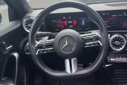 Photo 15 Mercedes Classe A  200