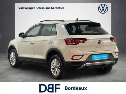 Photo 12 Volkswagen T-roc 2.0 TDI 150 Start/Stop DSG7 Life Plus