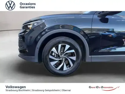 Photo 9 Volkswagen Tiguan  2.0 TDI 150ch VW Edition DSG7