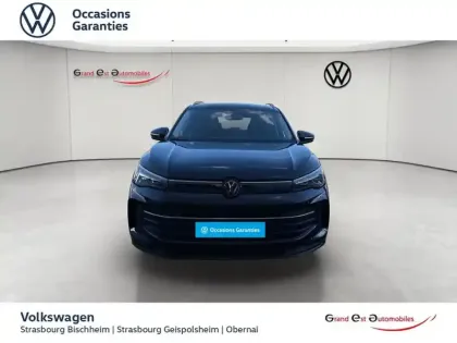 Photo 8 Volkswagen Tiguan  2.0 TDI 150ch VW Edition DSG7