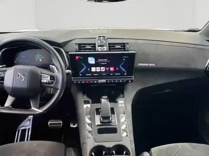 Photo 10 DS DS 7  E-TENSE 225ch Performance Line
