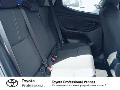 Photo 10 Toyota Yaris  116h Dynamic 5p MY25