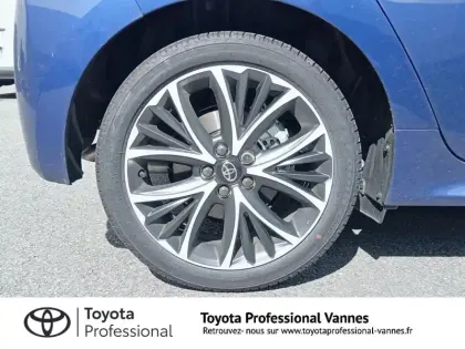 Photo 14 Toyota Yaris  116h Dynamic 5p MY25