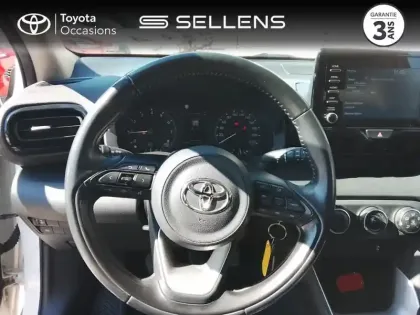 Photo 8 Toyota Yaris  70 VVT-i Dynamic 5p MY22