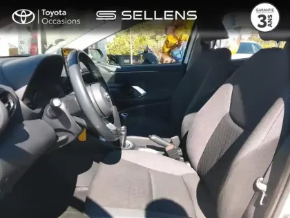Photo 10 Toyota Yaris  70 VVT-i Dynamic 5p MY22