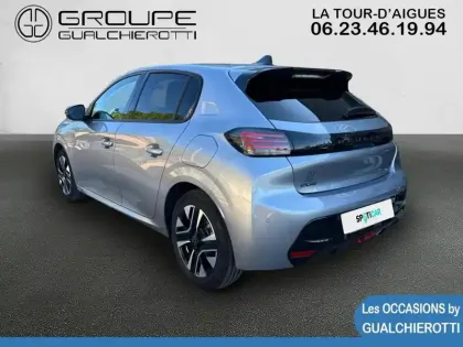 Photo 6 Peugeot 208  1.2 Hybrid 100ch Allure e-DCS6