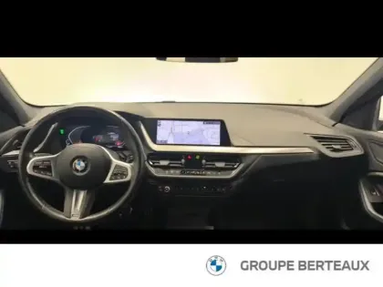 Photo 8 BMW Serie 1 Série 1 116dA 116ch M Sport DKG7