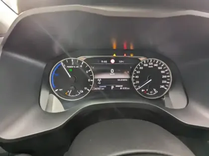 Photo 14 Nissan Qashqai  Hybrid e-POWER 190ch Business Edition 2025