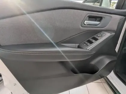 Photo 8 Nissan Qashqai  Hybrid e-POWER 190ch Business Edition 2025