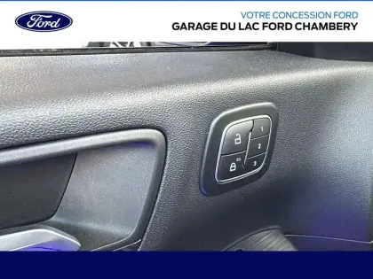 Photo 12 Ford Kuga  2.5 Duratec 243ch Hybride Rechargeable ST-Line X Powershift