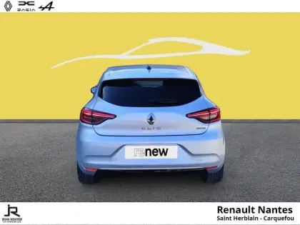 Photo 5 Renault Clio  1.6 E-Tech hybride 140ch Lutecia -21N