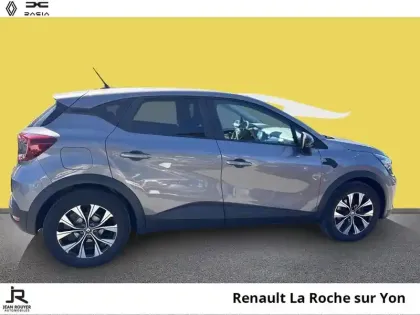 Photo 12 Renault Captur  1.6 E-Tech hybride 145ch Evolution