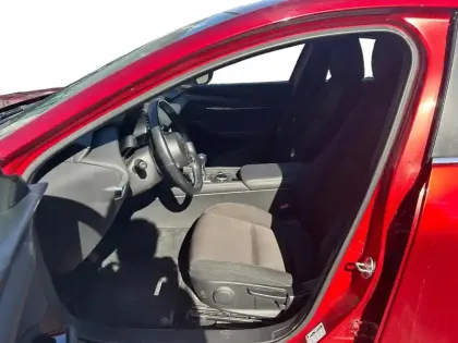 Photo 8 Mazda Mazda3 Mazda 3 2.0 e-SKYACTIV-G M-Hybrid 122ch Style