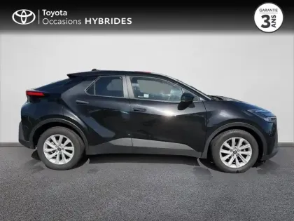 Photo 8 Toyota C-HR  1.8 Hybride 140ch Dynamic MY25