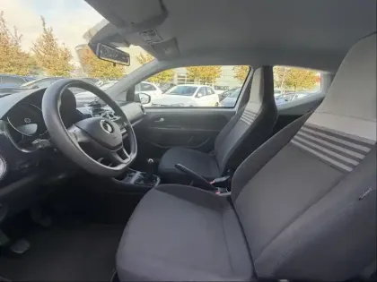 Photo 25 Volkswagen Up ! 1.0 65ch BlueMotion Technology Move ! 3p Euro6d-T