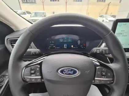 Photo 14 Ford Kuga  2.5 Duratec 180ch Hybrid FlexiFuel Titanium Powershift