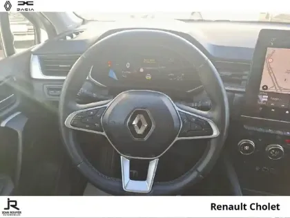 Photo 14 Renault Captur  1.6 E-Tech hybride 145ch Techno
