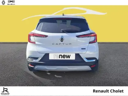Photo 10 Renault Captur  1.6 E-Tech hybride 145ch Techno