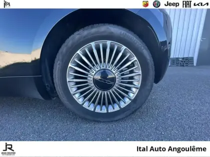 Photo 10 Fiat 500  3+1 e 118ch Pack Confort & Style MY23