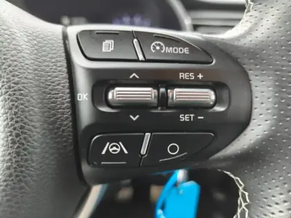 Photo 10 Kia Rio  1.0 T-GDI 120ch MHEV GT-Line iBVM6