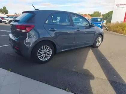 Photo 6 Kia Rio  1.0 T-GDI 100ch Active