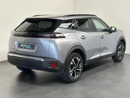 Photo 6 Peugeot 2008  e- 136ch Allure