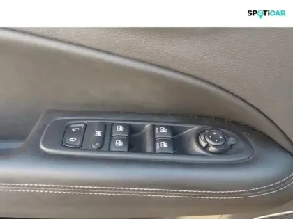 Photo 5 Jeep Compass  1.3 Turbo T4 240ch PHEV 4xe S AT6 eAWD