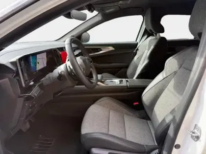 Photo 28 Renault Austral  1.2 E-Tech full hybrid 200ch Techno - 25