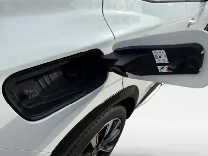 Photo 24 Renault Austral  1.2 E-Tech full hybrid 200ch Techno - 25