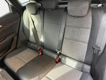 Photo 26 Renault Austral  1.2 E-Tech full hybrid 200ch Techno - 25