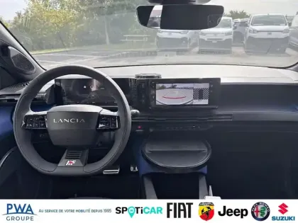 Photo 7 Lancia Ypsilon  Elettrica 156ch 54kWh HF Line 4cv