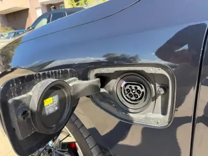 Photo 10 BMW Serie 5 Série 5 550e 489ch M Sport xDrive