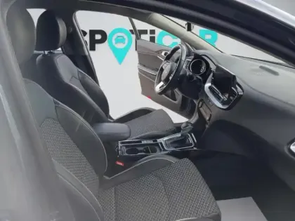Photo 14 Kia Xceed  1.6 GDi 141ch PHEV Active DCT6