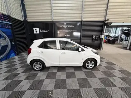 Photo 7 Kia Picanto  1.0 DPi 67ch Active