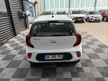 Photo 5 Kia Picanto  1.0 DPi 67ch Active