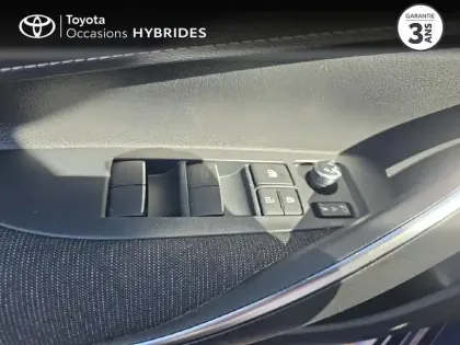 Photo 13 Toyota Corolla  1.8 140ch Dynamic Business MY24