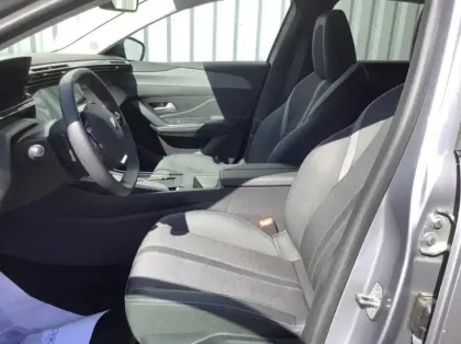 Photo 10 Peugeot 308 Hybrid 136 e-DCS6 Allure