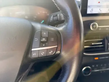 Photo 16 Ford Focus 1.0 EcoBoost 125ch Titanium
