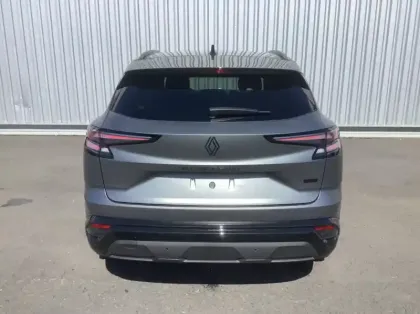 Photo 5 Renault Austral Nouveau full hybrid E-Tech 200 ch Esprit Alpine