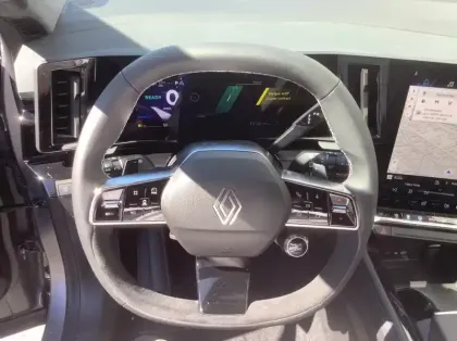 Photo 17 Renault Austral Nouveau full hybrid E-Tech 200 ch Esprit Alpine